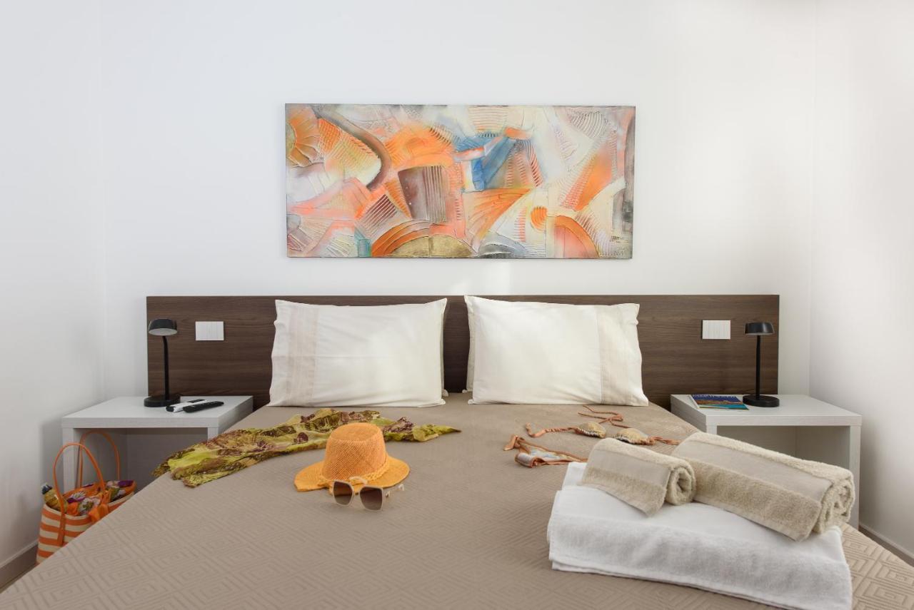 Apartamento Loft Lungomare Vista Mare E Monti Àrbatax Exterior foto